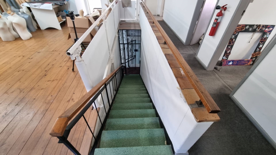 To Let Commercial Property for Rent in Woodstock Western Cape